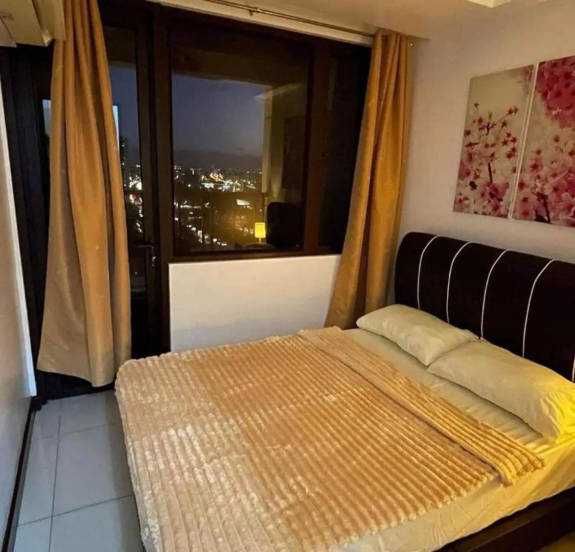 Admiral Baysuites Manila