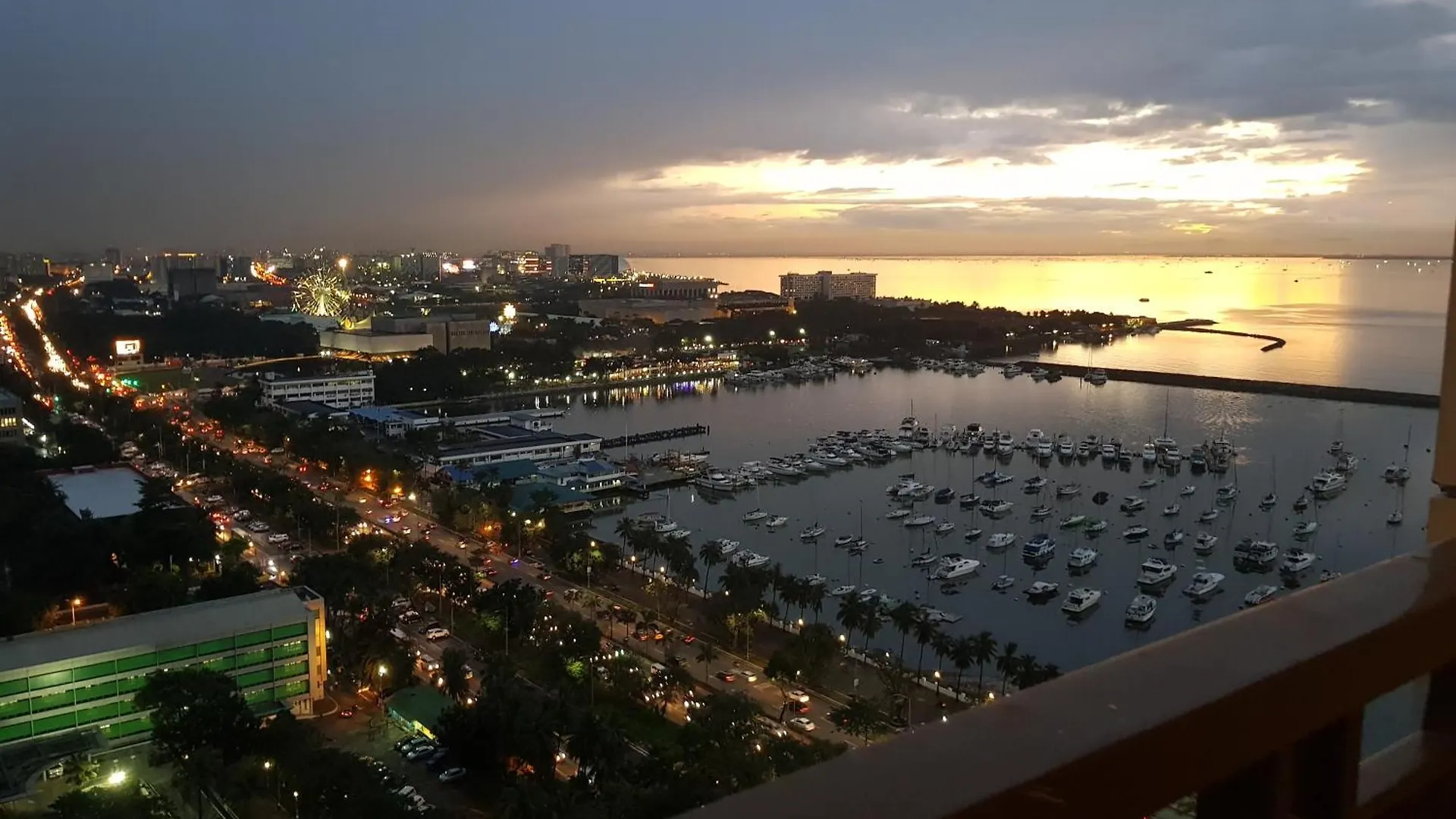Aparthotel Admiral Baysuites Manila